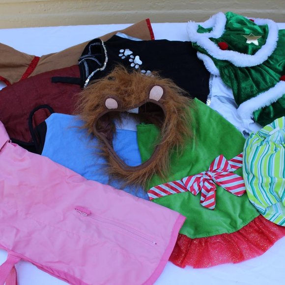 9 LOT DOG COSTUMES SIZE MEDIUM OLD NAVY RAINCOAT CHRISTMAS HALLOWEEN CHEERLEADER